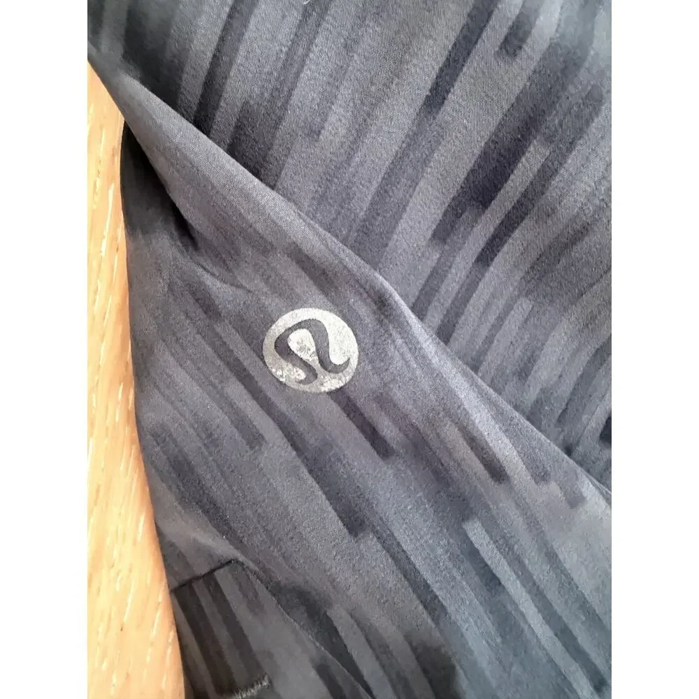 Lululemon Board Shorts Mens 32 Gray Current State Drawstring Zip Pockets 10